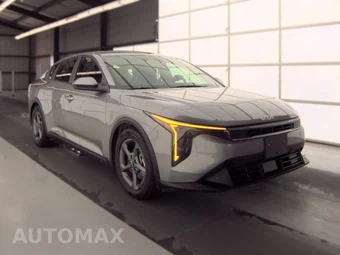 2025 Kia K4 LXS - miniatura 3