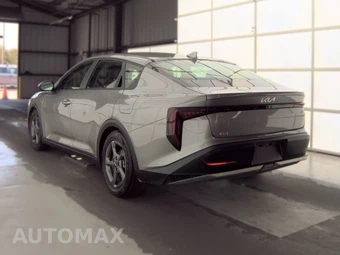 2025 Kia K4 LXS - miniatura 6