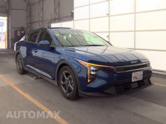 2025 Kia K4 LXS - miniatura 3