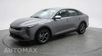 2025 Kia K4 LXS - miniatura 3