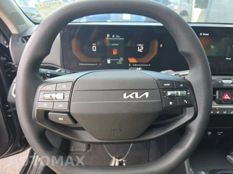 2025 Kia K4 LXS - miniatura 10