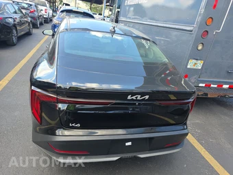 2025 Kia K4 LXS - miniatura 5