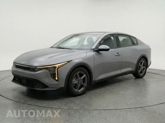 2025 Kia K4 LXS - miniatura 3