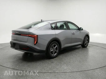 2025 Kia K4 LXS - miniatura 5