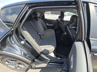 2025 Kia K4 LXS - miniatura 13