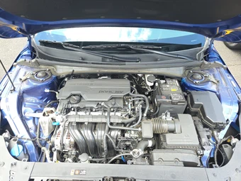 2025 Kia K4 LXS - miniatura 15