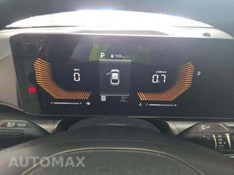 2025 Kia K4 LXS - miniatura 10