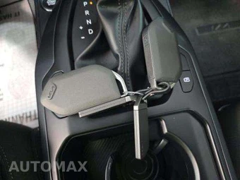 2025 Kia K4 LXS - miniatura 9