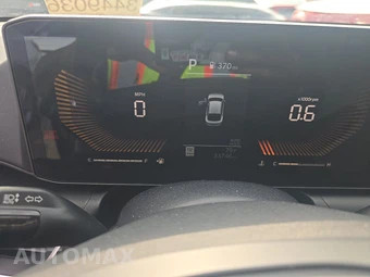 2025 Kia K4 LXS - miniatura 12