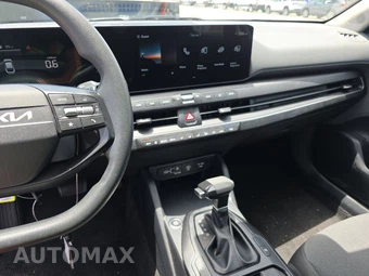 2025 Kia K4 LXS - miniatura 11