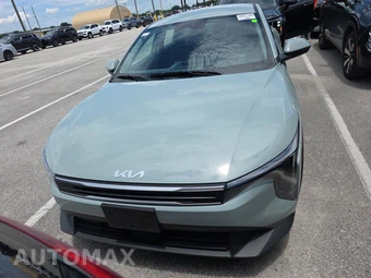 2025 Kia K4 LXS - miniatura 2