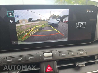 2025 Kia K4 LXS - miniatura 24