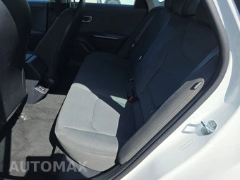 2025 Kia K4 LXS - miniatura 13
