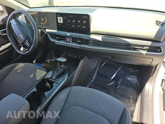 2025 Kia K4 LXS - miniatura 19