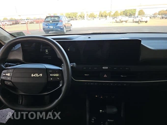 2025 Kia K4 LXS - miniatura 11