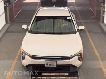 2025 Kia K4 LXS - miniatura 2