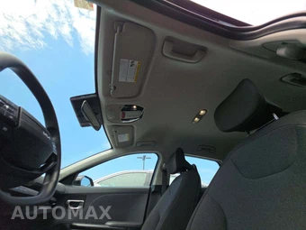 2025 Kia K4 LXS - miniatura 11
