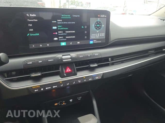 2025 Kia K4 LXS - miniatura 10