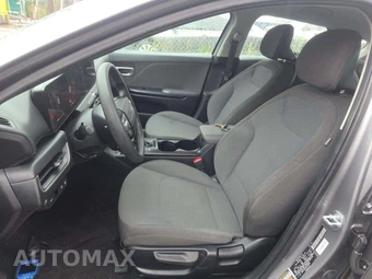 2025 Kia K4 LXS - miniatura 6