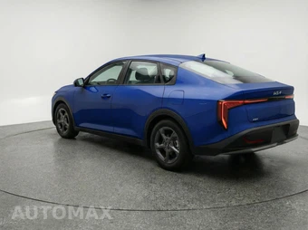 2025 Kia K4 LXS - miniatura 5