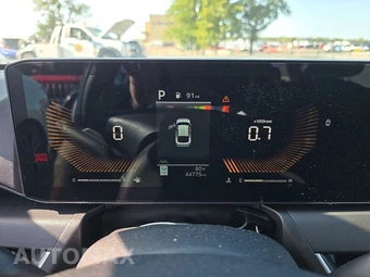 2025 Kia K4 LXS - miniatura 12