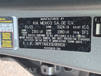 2025 Kia K4 LXS - miniatura 14