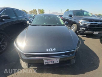2025 Kia K4 LXS - miniatura 2