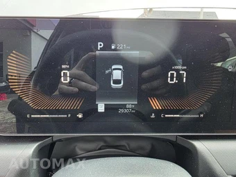2025 Kia K4 LXS - miniatura 17