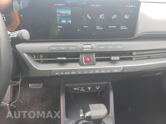 2025 Kia K4 LXS - miniatura 17