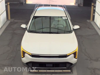 2025 Kia K4 LXS - miniatura 2