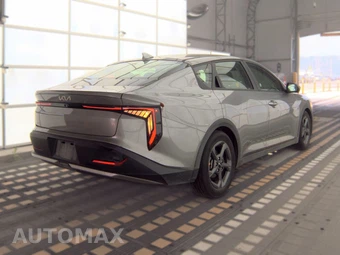 2025 Kia K4 LXS - miniatura 4