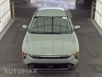 2025 Kia K4 LXS - miniatura 2