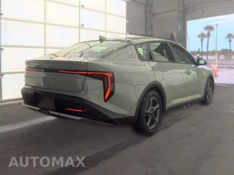 2025 Kia K4 LXS - miniatura 5