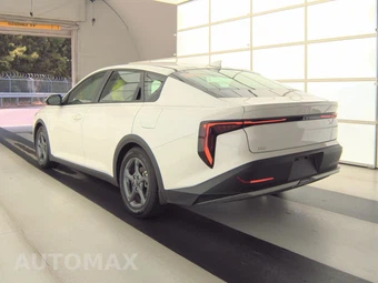 2025 Kia K4 LXS - miniatura 6