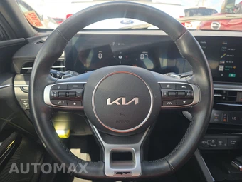 2025 Kia K5 GT - miniatura 10