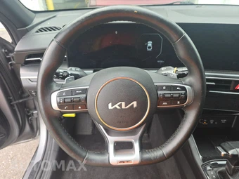2025 Kia K5 GT - miniatura 10