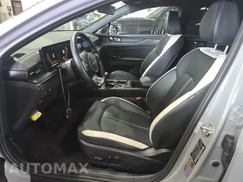 2025 Kia K5 GT-Line - miniatura 7