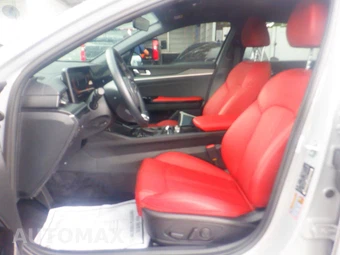 2025 Kia K5 GT-Line - miniatura 6