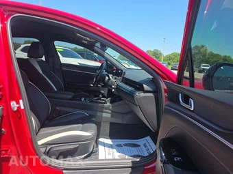 2025 Kia K5 GT-Line - miniatura 15