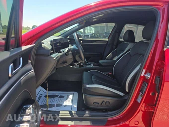 2025 Kia K5 GT-Line - miniatura 3