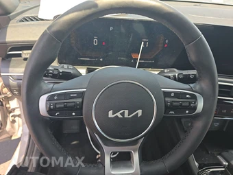 2025 Kia K5 GT-Line - miniatura 10