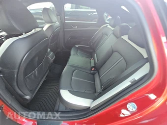 2025 Kia K5 GT-Line - miniatura 13