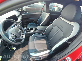 2025 Kia K5 GT-Line - miniatura 7