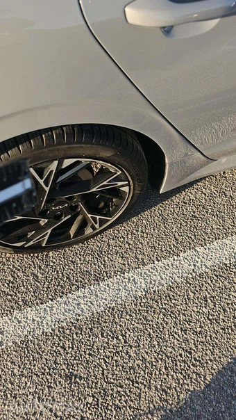 2025 Kia K5 GT-Line - miniatura 33