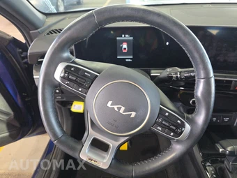 2025 Kia K5 GT-Line - miniatura 10
