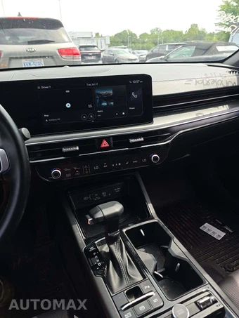 2025 Kia K5 GT-Line - miniatura 10