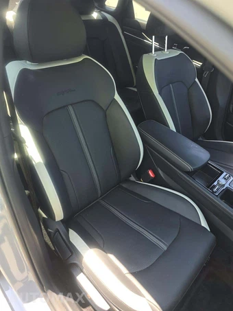 2025 Kia K5 GT-Line - miniatura 18