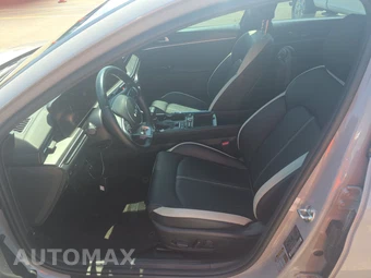 2025 Kia K5 GT-Line - miniatura 7
