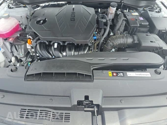 2025 Kia K5 GT-Line - miniatura 15