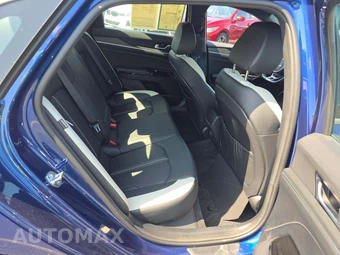 2025 Kia K5 GT-Line - miniatura 13